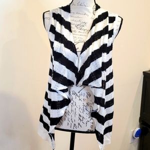 Love culture Striped Sleeveless Open Vest